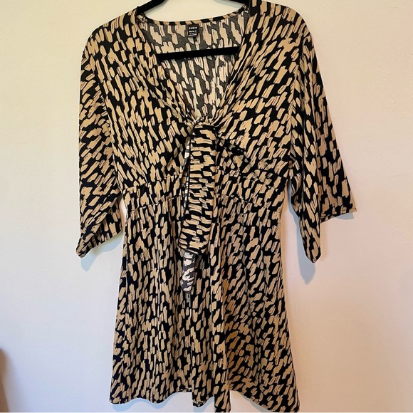 SHEIN Dresses & Skirts - Printed Dress